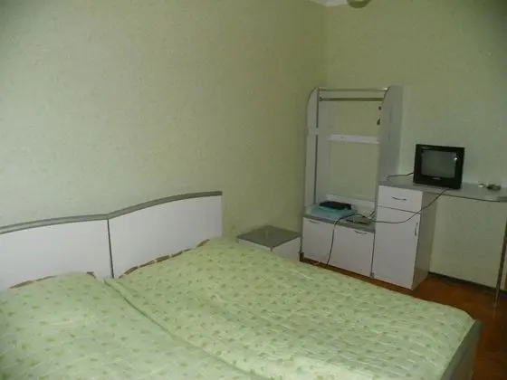Standard Tek Büyük veya İki Ayrı Yataklı Oda, Sigara İçilebilir