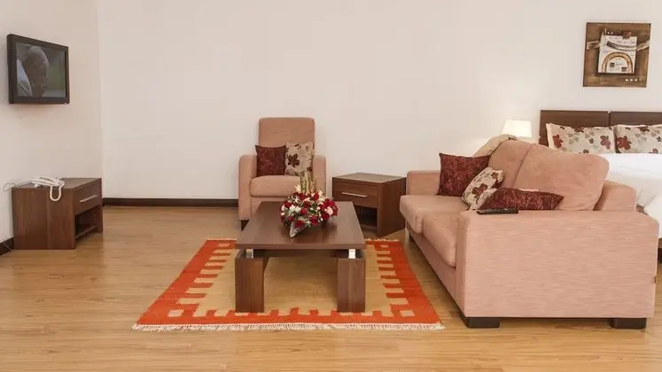 Stüdyo (Apartment)