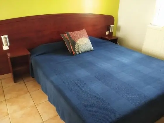Tek Büyük veya İki Ayrı Yataklı Oda