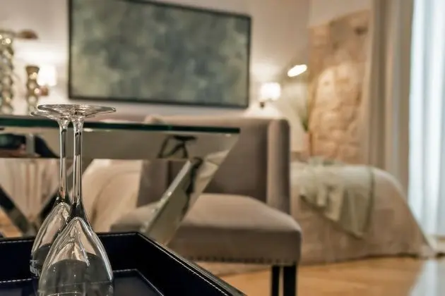 Tek Büyük Yataklı Oda, Balkon