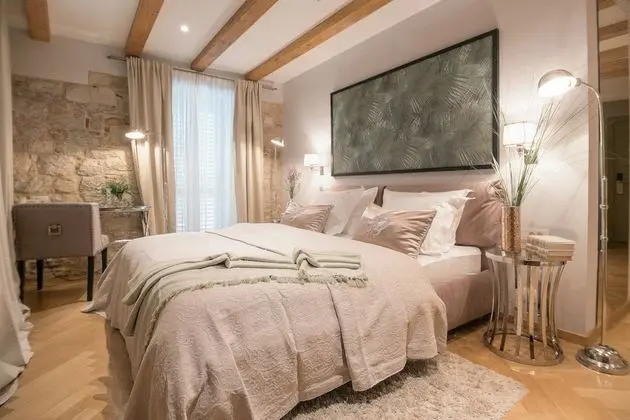 Tek Büyük Yataklı Oda, Balkon