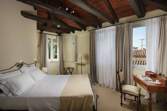 Superior Tek Büyük Yataklı Oda, Deniz Manzaralı