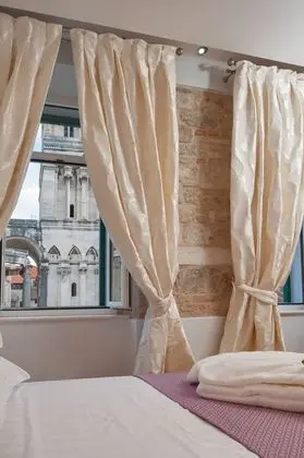 Deluxe Double or Twin Room, City View (Ground floor)