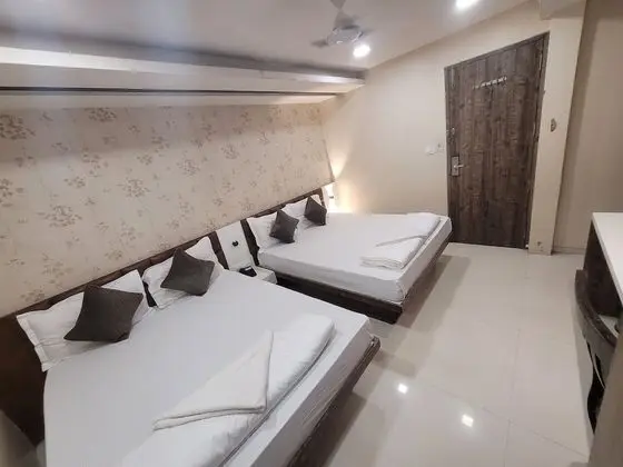 Deluxe Dört Kişilik Oda