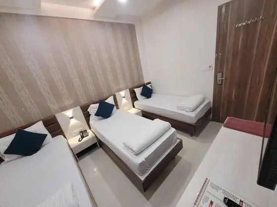 Deluxe Üç Kişilik Oda