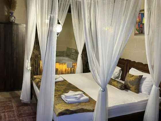 Suite, Vadi Manzaralı, Jakuzili