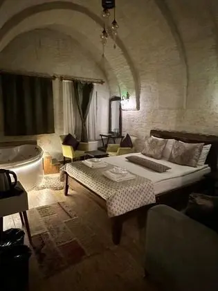 Suite, Vadi Manzaralı, Jakuzili