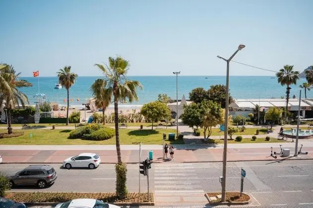 Comfort Oda, Deniz Manzaralı, Balkon veya Teraslı