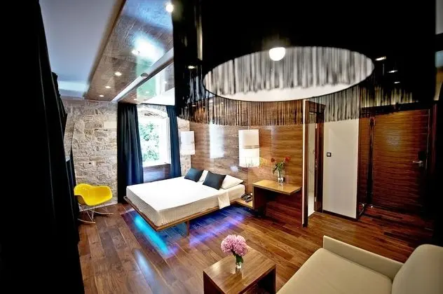 Deluxe Dört Kişilik Oda