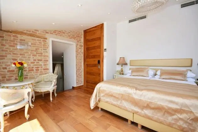 Deluxe Tek Büyük Yataklı Oda, Deniz Manzaralı