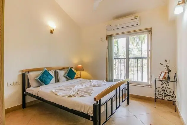 Superior Villa, 4 Yatak Odası, Havuz Manzaralı, Bahçeli