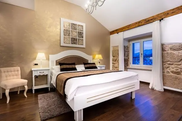 Tek Büyük Yataklı Oda, Balkon, Deniz Manzaralı