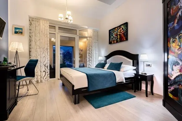 Tek Büyük Yataklı Oda, Balkon, Deniz Manzaralı