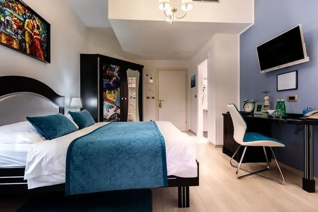 Tek Büyük Yataklı Oda, Balkon, Deniz Manzaralı