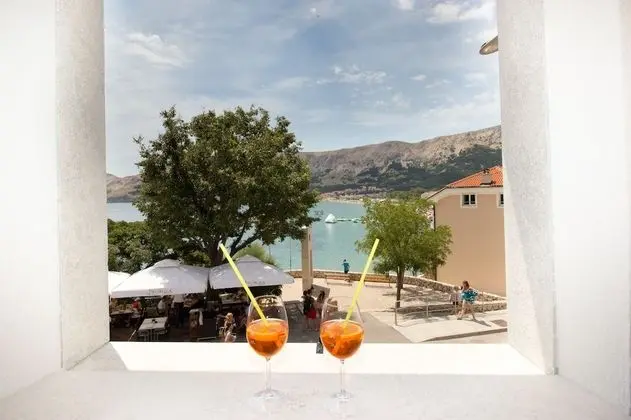 Tek Büyük Yataklı Oda, Balkon, Deniz Manzaralı