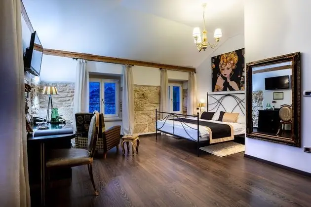 Tek Büyük Yataklı Oda, Deniz Manzaralı