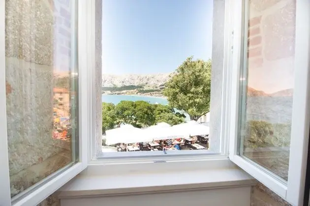 Tek Büyük Yataklı Oda, Deniz Manzaralı