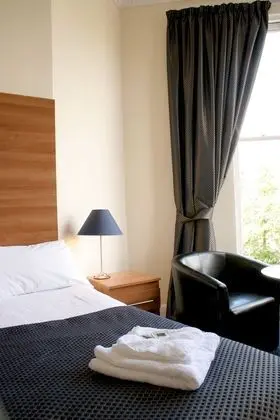 İki Ayrı Yataklı Oda