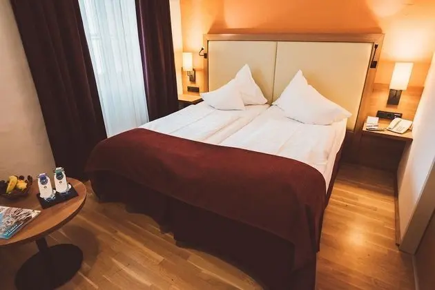 Standard Tek Büyük Yataklı Oda (German Twin Beds)