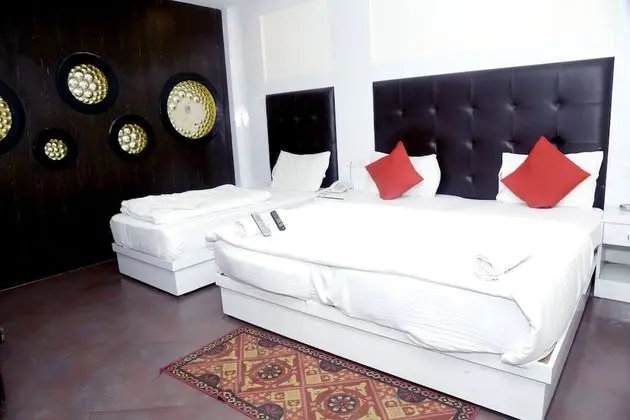 Basic Üç Kişilik Oda