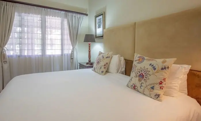 Room 5 - Double - Garden Room