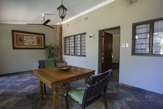 Room 5 - Double - Garden Room