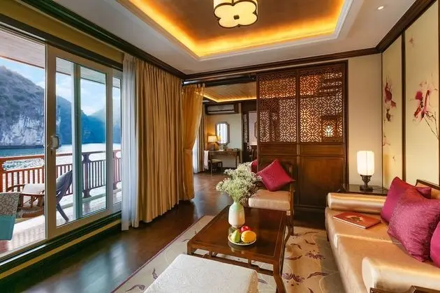 Tek Büyük Yataklı Oda (Regency Suite (3D2N))
