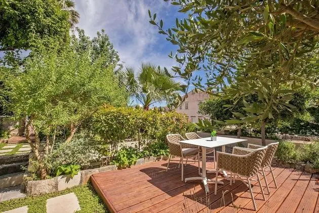 Tek Büyük Yataklı Oda (Double Room 1st floor)