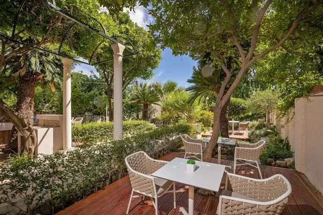 Tek Büyük Yataklı Oda (Double Room 1st floor)