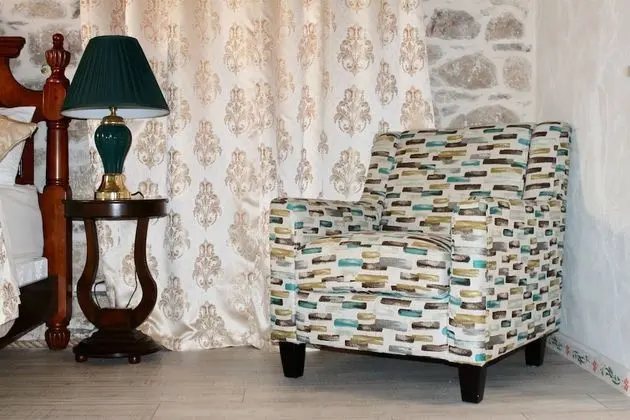 Luxury Oda, 1 Büyük (Queen) Boy Yatak