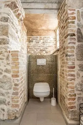 Luxury Oda, 1 Büyük (Queen) Boy Yatak