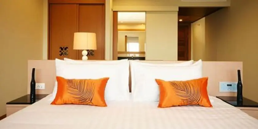 Deluxe Room with Garden View
