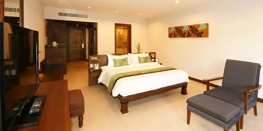 Deluxe Room with Ocean View