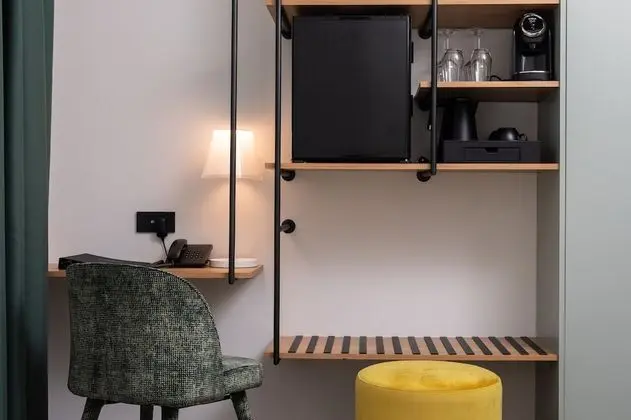 Standard Tek Büyük Yataklı Oda