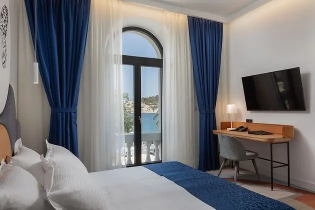 Superior Tek Büyük Yataklı Oda