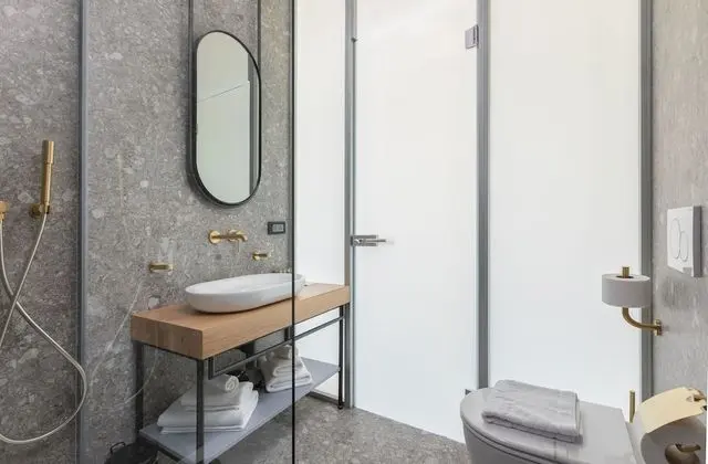 Superior Tek Büyük Yataklı Oda