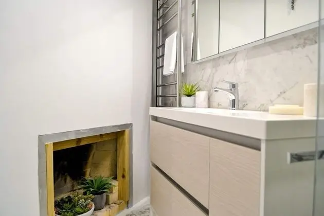 Ev (2 Bedrooms)