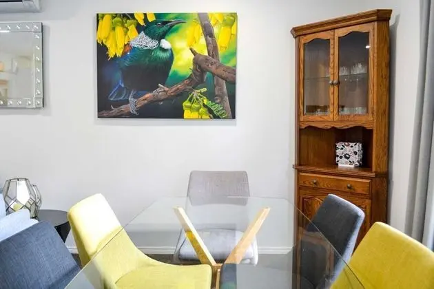 Ev (2 Bedrooms)