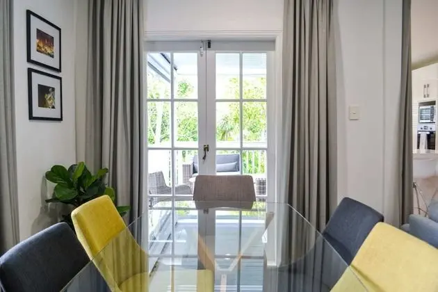 Ev (2 Bedrooms)