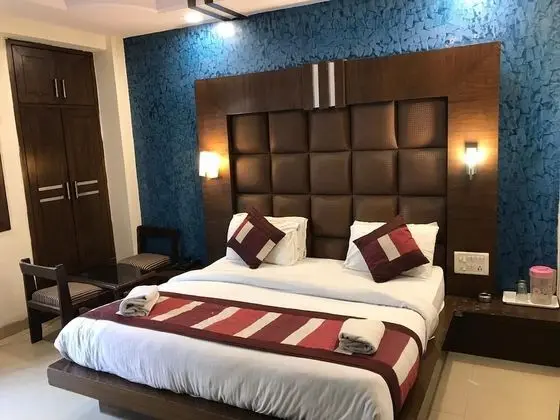 Deluxe Tek Büyük Yataklı Oda, Sigara İçilebilir