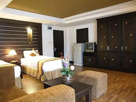 Deluxe Tek Büyük veya İki Ayrı Yataklı Oda
