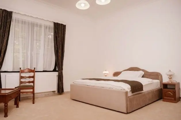 Business Apart Daire, Avlu Manzaralı