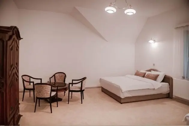 Business Apart Daire, Avlu Manzaralı