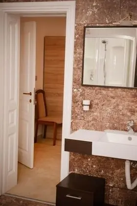 Royal Apart Daire, Bahçe Manzaralı