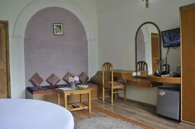 Executive Suite