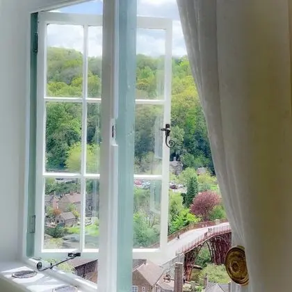 Luxury Tek Büyük Yataklı Oda, Banyolu/Duşlu (River View)