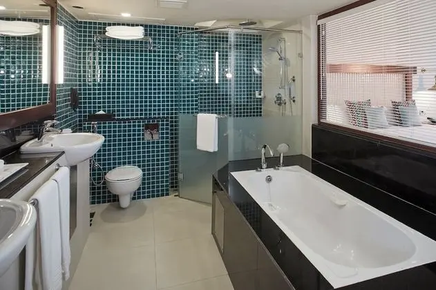 Luxury İki Ayrı Yataklı Oda