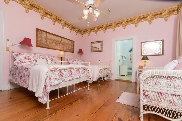 Classic Oda, Banyolu/Duşlu (Rose)