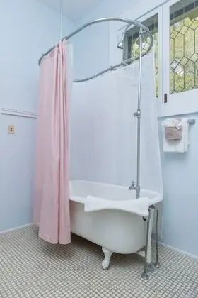 Classic Oda, Banyolu/Duşlu (Rose)