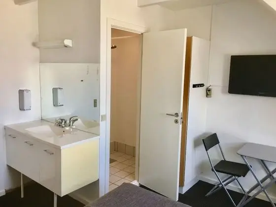 Tek Büyük Yataklı Oda, Özel Banyo